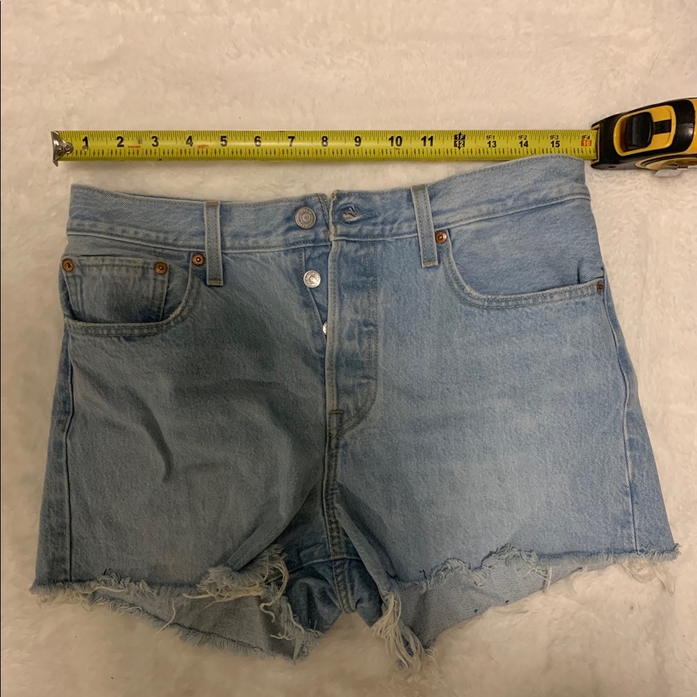 Levi’s wedgie short size 30 new without tags